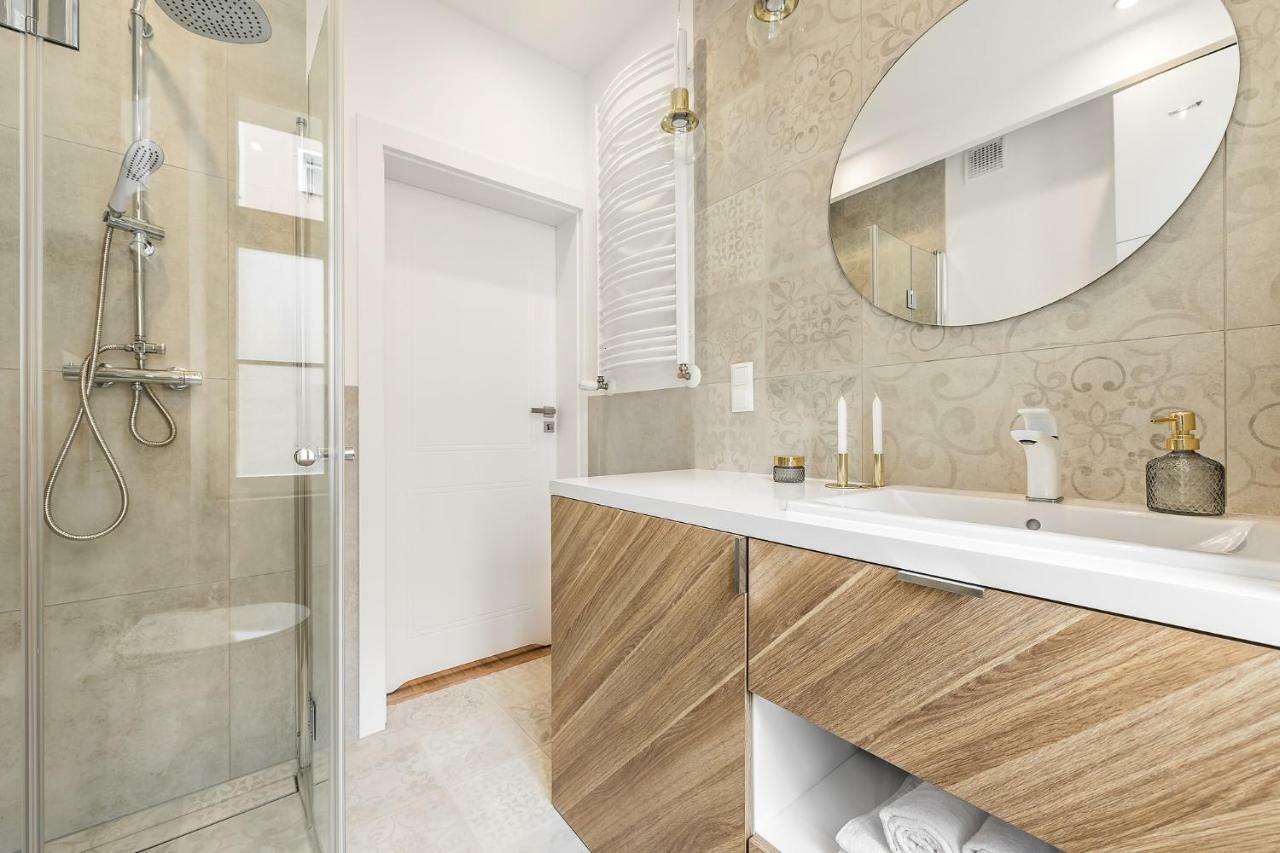 Bailey Apartment Gdańsk Buitenkant foto